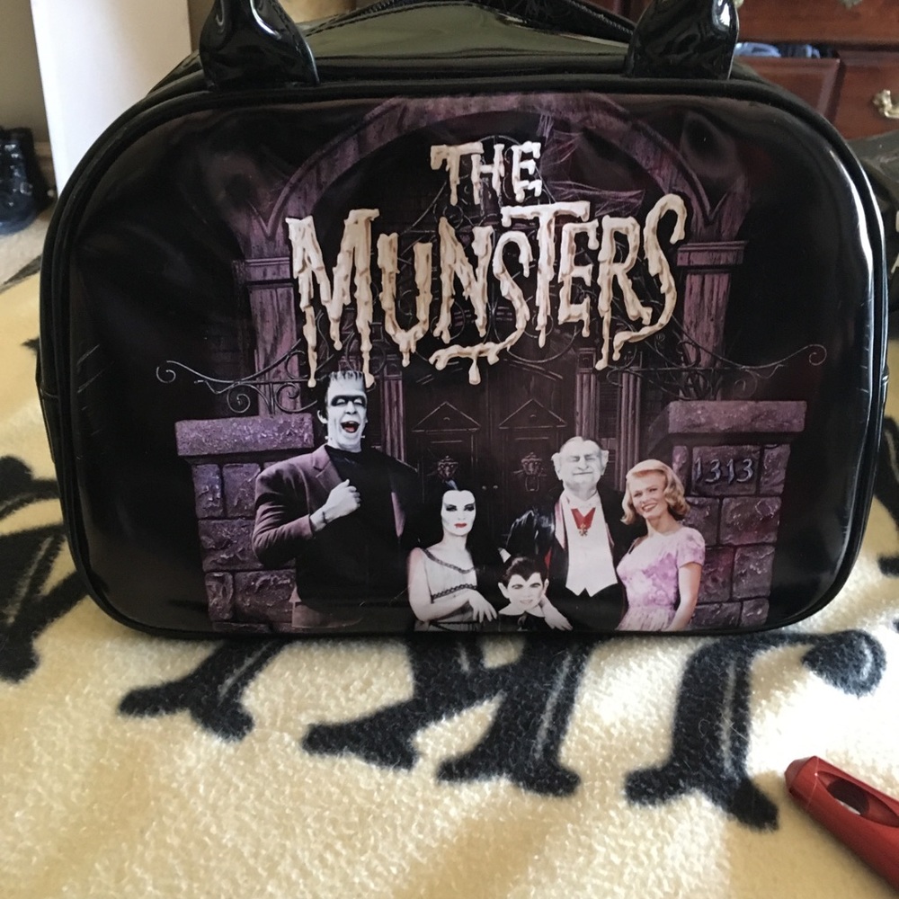 ❌SOLD❌🧟‍♂️🧛🏻‍♂️Munsters Purse🕸🕷 - Picture 8 of 8